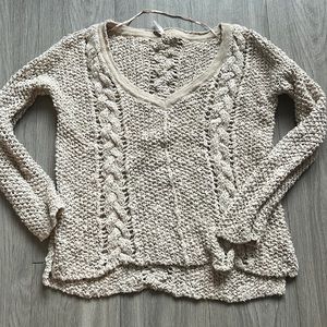 Free people cable knitted cream long sleeve sweater, size medium V-neck